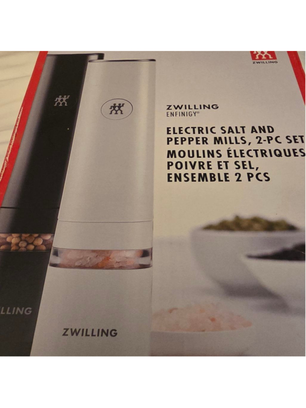 Salt and pepper mill 2 PC set